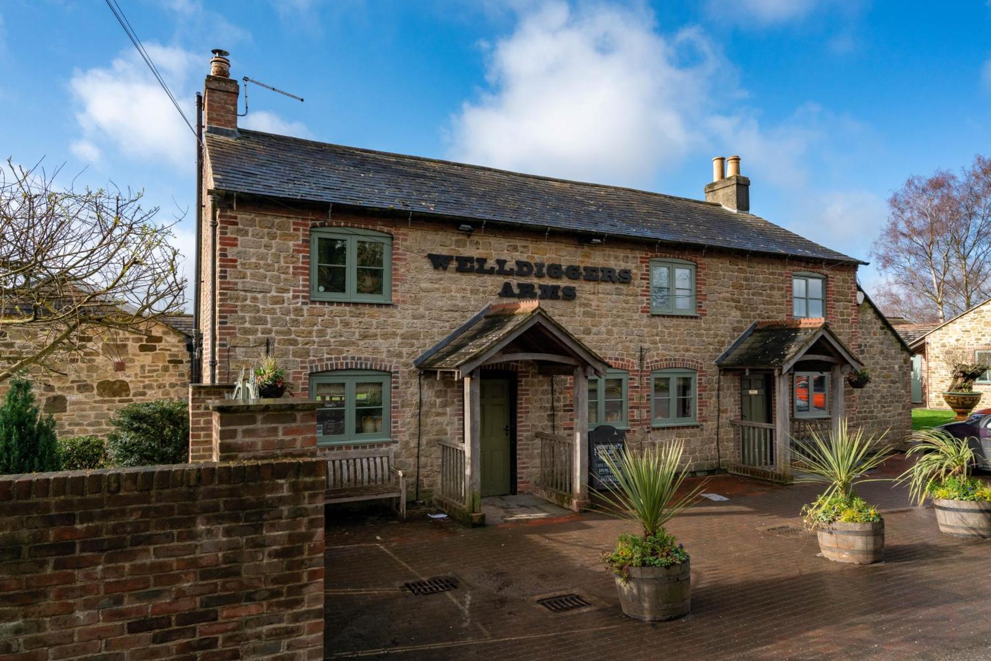 Bed and Breakfast The Welldiggers Arms Петвёт Экстерьер фото