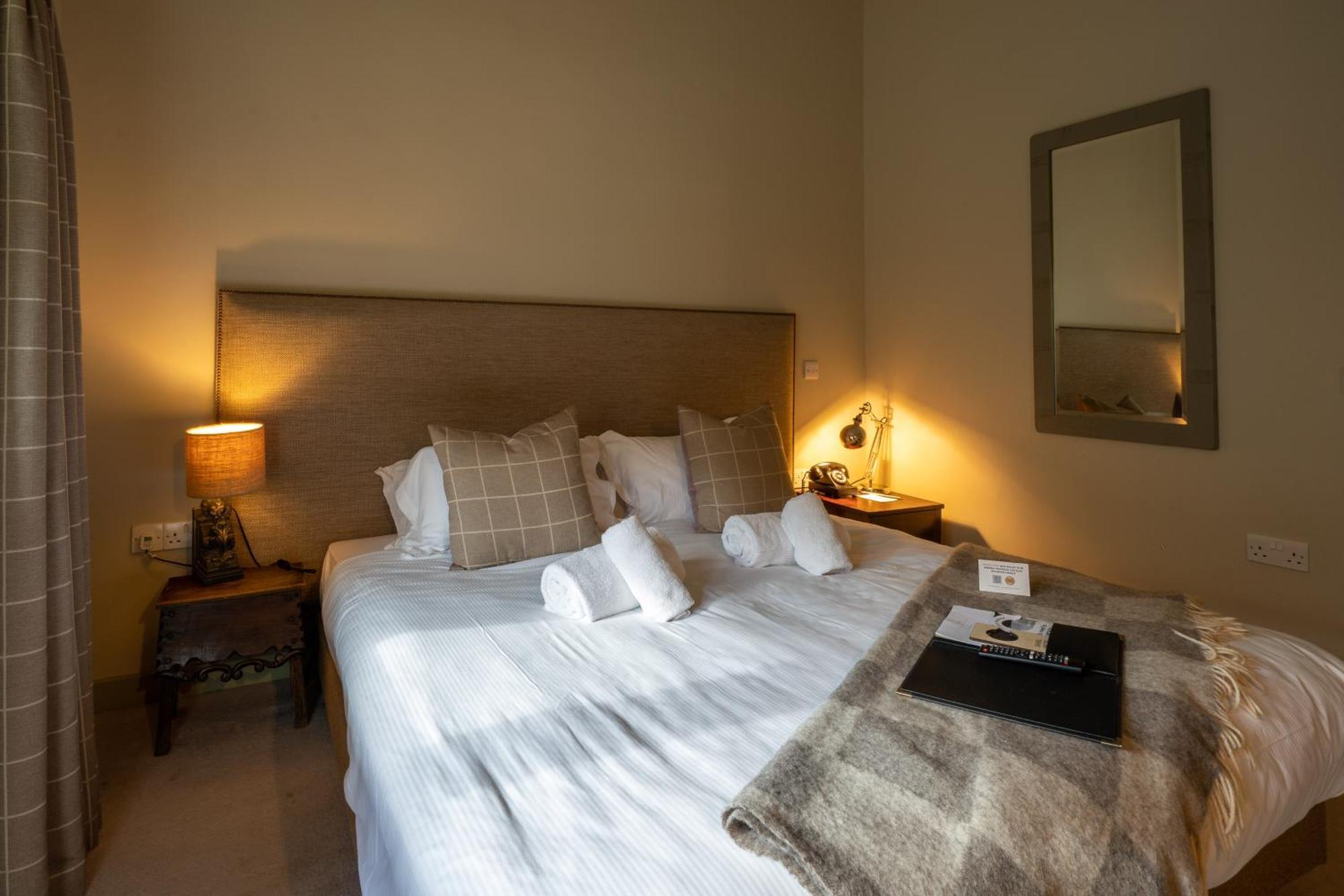 Bed and Breakfast The Welldiggers Arms Петвёт Экстерьер фото