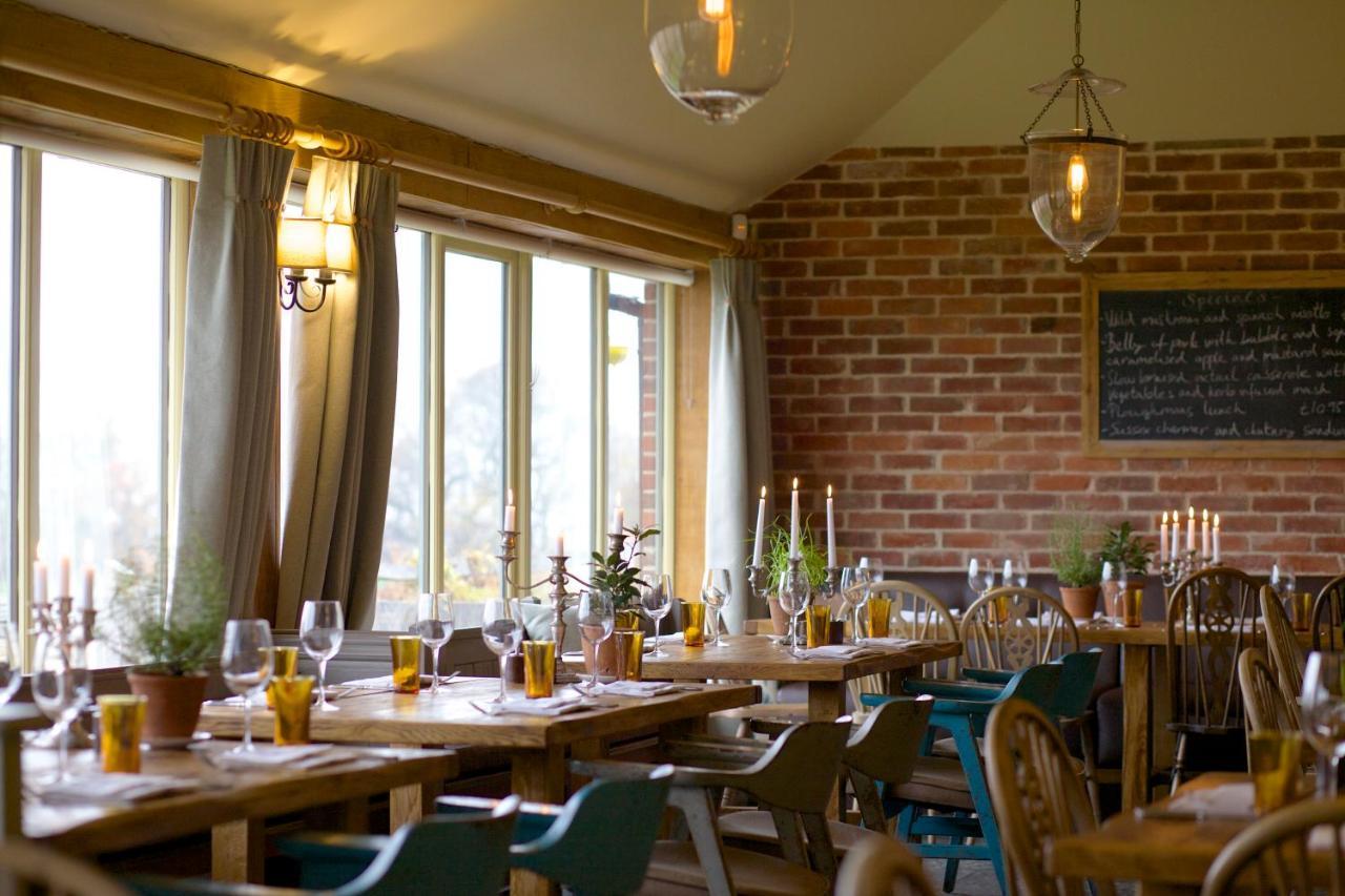 Bed and Breakfast The Welldiggers Arms Петвёт Экстерьер фото